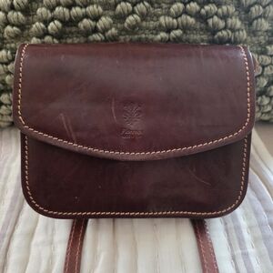 Florence Made In Italy Vintage Leather Brown Leather Crossbody Bag